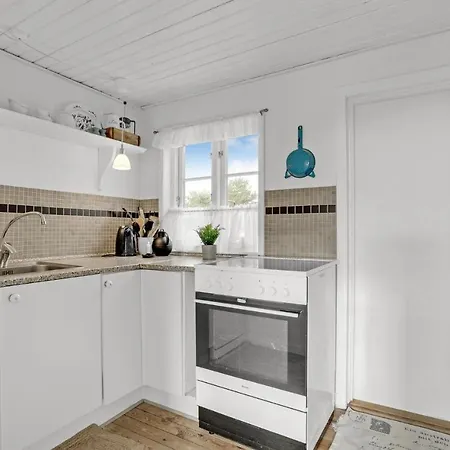Gorgeous In Fano With Kitchen